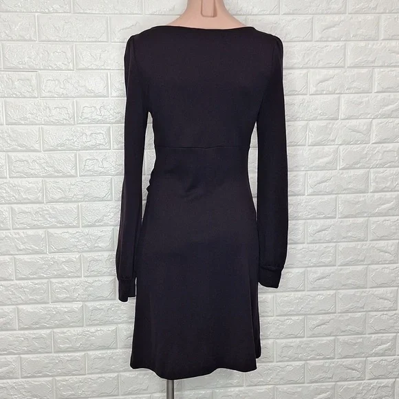 DIANE VON FURSTENBERG Dark Maroon Purple Long Sleeve Side Rouched Dress - Picture 2 of 10